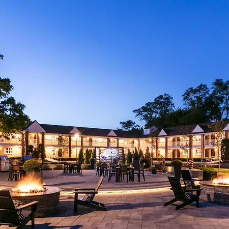 Hotel The Cove At Salem